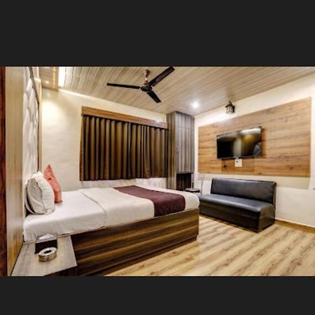 Hotel Green Park Mumbai Ngoại thất bức ảnh