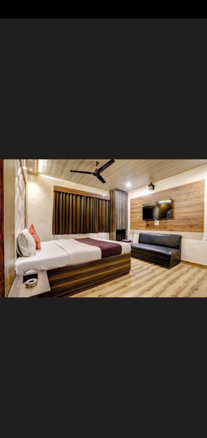 Hotel Green Park Mumbai Ngoại thất bức ảnh